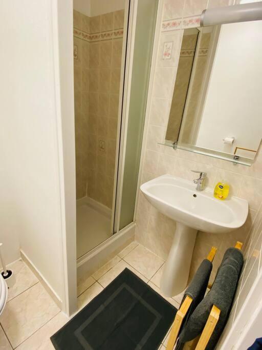Appartement De Charme Saint-Samson-sur-Rance Εξωτερικό φωτογραφία
